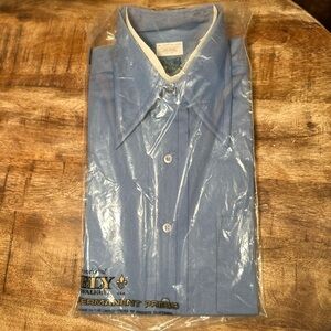 Men’s vintage NWT Ely & Walker single stitch long sleeve blue button down shirt